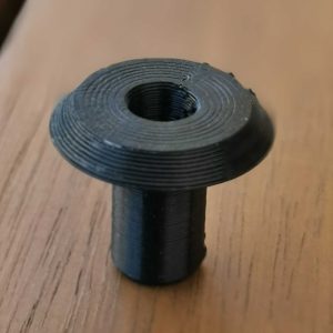 Pieza final de plástico - negro
